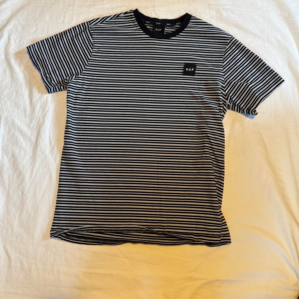 HUF Black and white Tee Mens Large